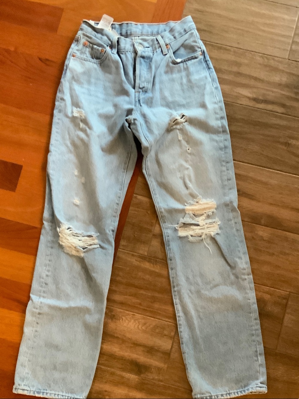 Light Blue Distressed Women’s Levi Jeans